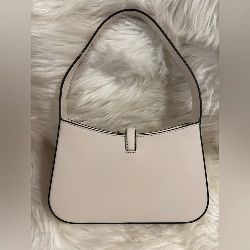 Michael Kors Lyra Small Leather Pochette NWT